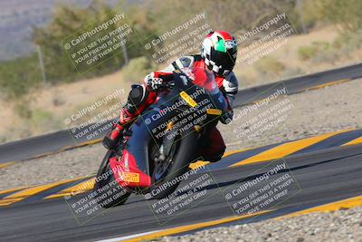 media/Nov-06-2022-SoCal Trackdays (Sun) [[208d2ccc26]]/Turn 6 (145pm)/